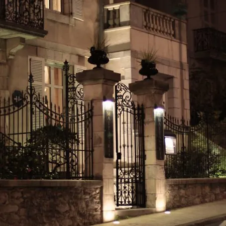 马塔加利亚酒店